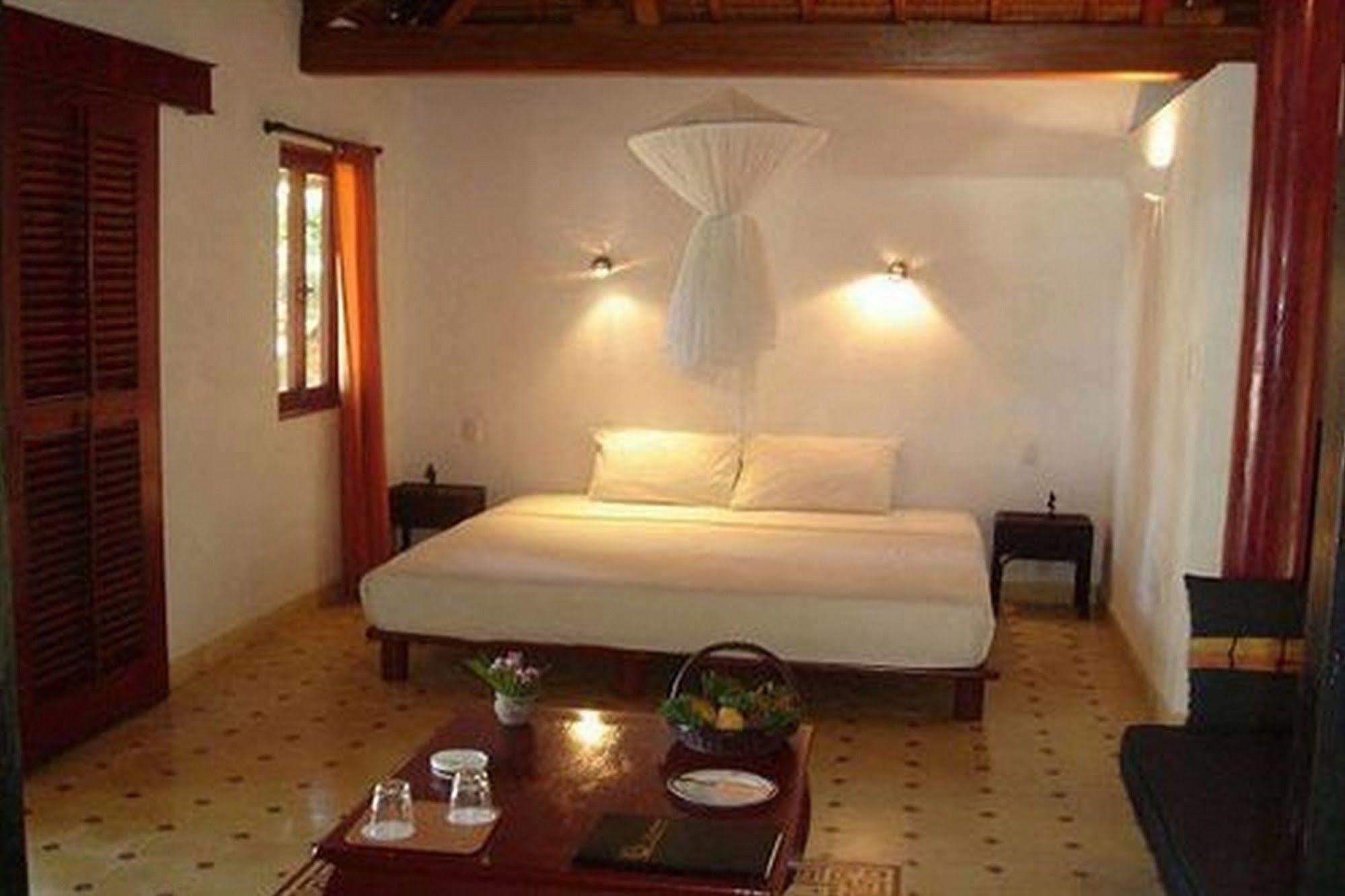 Le Domaine De Tam Hai Resort An Hoa Exterior foto